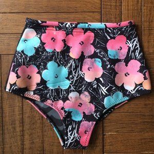 BILLABONG x Andy Warhol Warholsurf Vintage Short